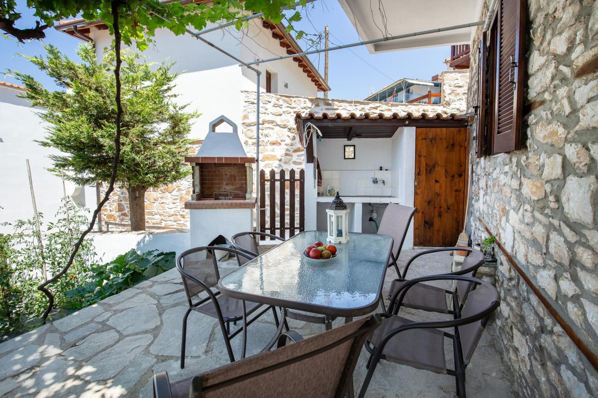 Cozy Traditional House In Thassos, Kallirachi Kallirákhi Екстериор снимка